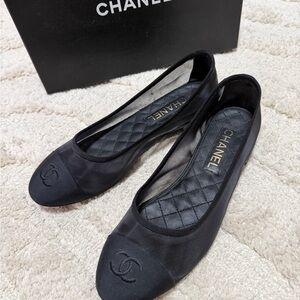 CHANEL 2025 Black Mesh & grosgrain ballet Flats